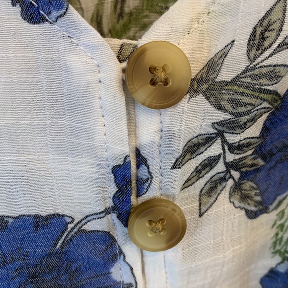 Blouse cotton blend floral pattern for spring and summer wear - Picture 3 of 3